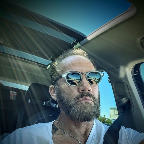 Meet your Posher, Christopher - Picture 11 of 11